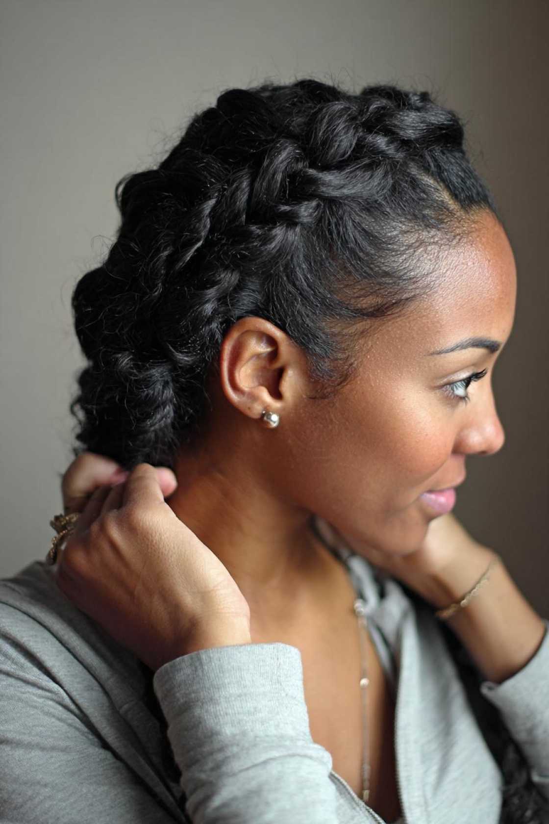 23+ Easy Short Hair Looks for Hot Weather (Headbands & Twists!) - 7. Twisted Crown Braid