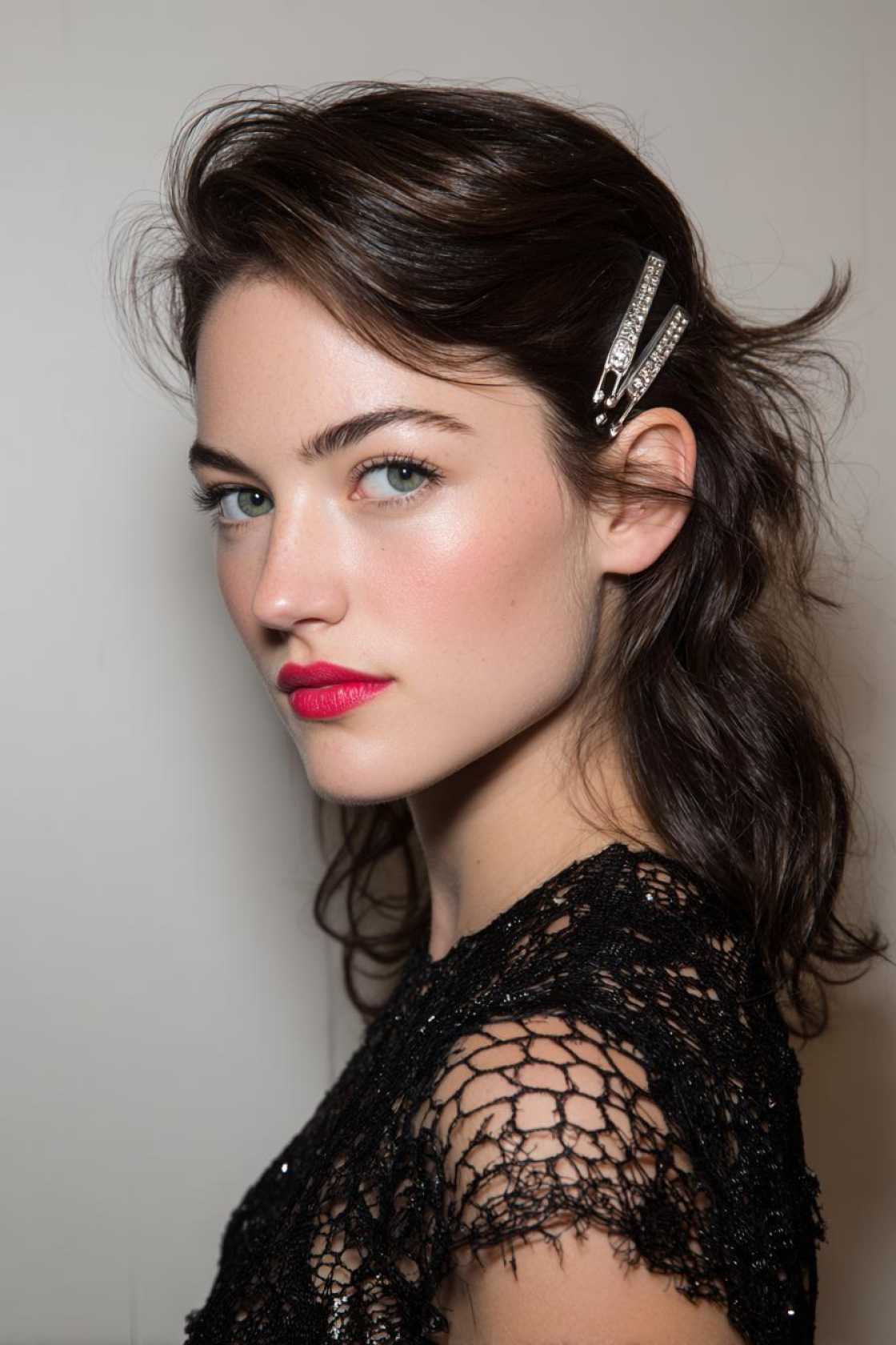 23+ Effortless Messy Claw Clip Hairstyles (Quick Twists & Buns!) - 11. Asymmetrical Pin-Back