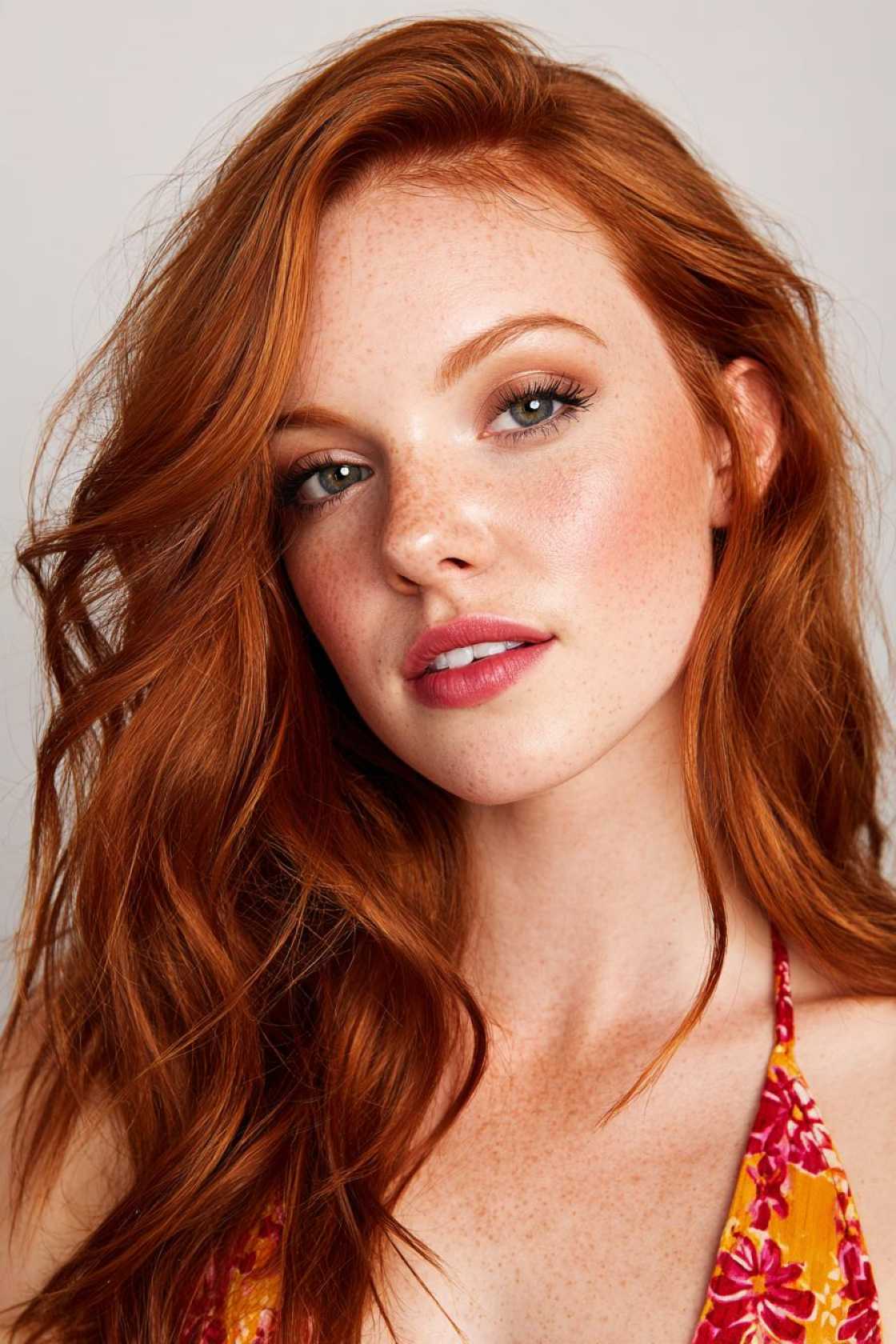 Unlock Your Summer Radiance: 18+ Hair Color Ideas Designed for a Fresh Transformation. - 17. Fiery Copper Red